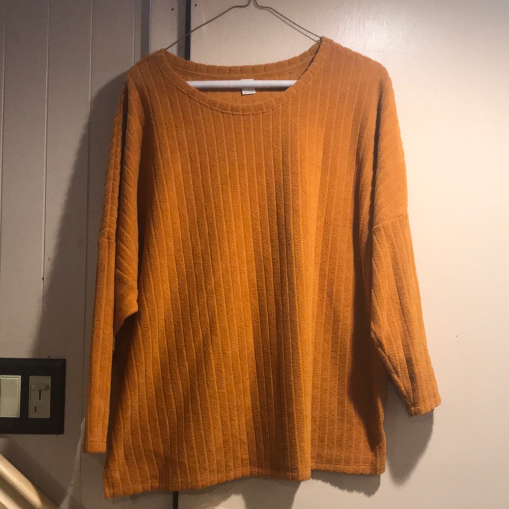 Fall round neck pullover top